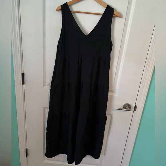 Marine Layer Corinne Double Cloth Maxi Dress - Picture 11 of 12